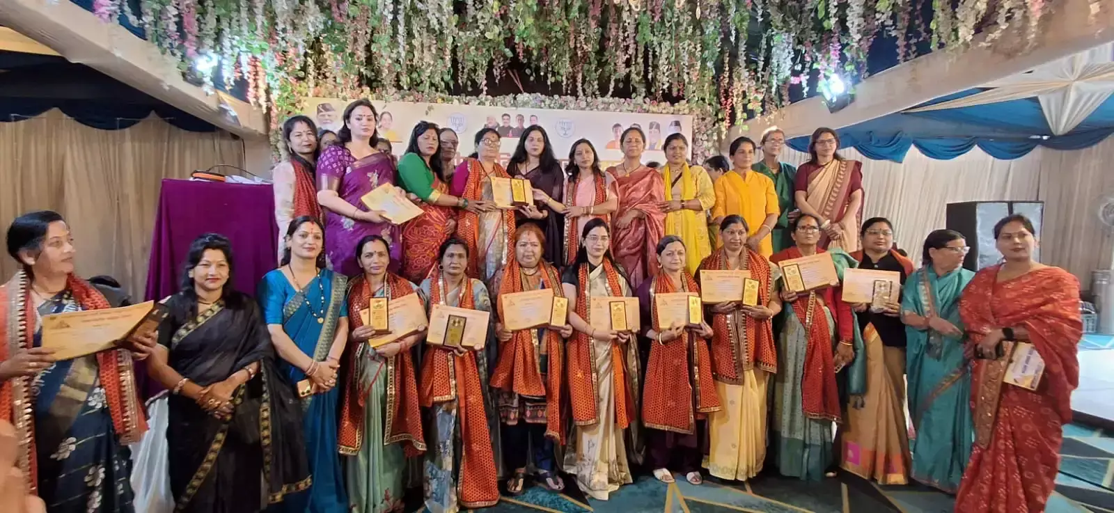 Dehradun: महिला दिवस पर रुचि ने दिया ‘गिव टू गेन’ का मंत्र Dehradun: महिला दिवस पर रुचि ने दिया ‘गिव टू गेन’ का मंत्र