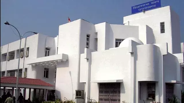 Dehradun: सोमवार से विधानसभा का बजट सत्र Dehradun: सोमवार से विधानसभा का बजट सत्र