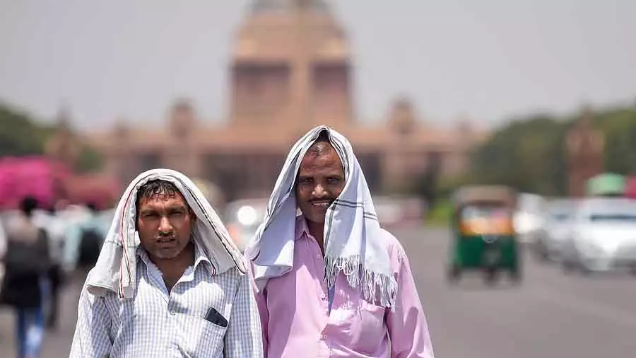 Delhi : मार्च के पहले हफ़्ते में 50 साल में सबसे ज़्यादा टेम्परेचर 35.7 डिग्री सेल्सियस दर्ज किया Delhi : मार्च के पहले हफ़्ते में 50 साल में सबसे ज़्यादा टेम्परेचर 35.7 डिग्री सेल्सियस दर्ज किया