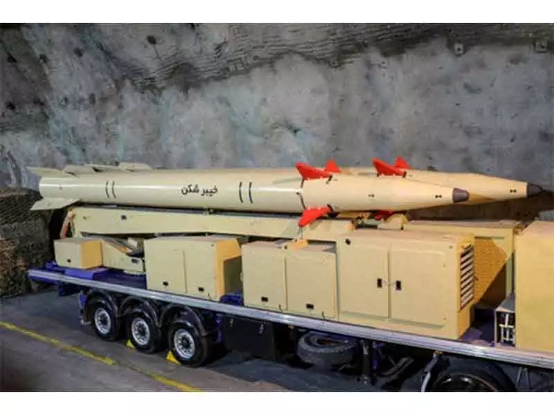 IRGC ने ऑपरेशन ट्रू प्रॉमिस 4 की 27वीं लहर शुरू की, US और इज़राइली टारगेट पर नई मिसाइलें IRGC ने ऑपरेशन ट्रू प्रॉमिस 4 की 27वीं लहर शुरू की, US और इज़राइली टारगेट पर नई मिसाइलें