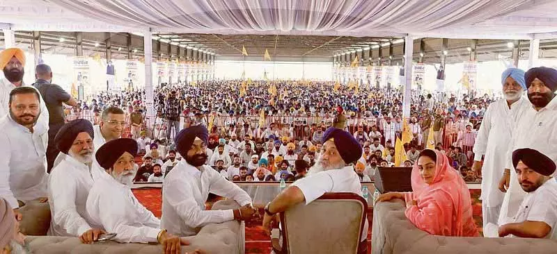 Sukhbir Badal ने सत्ता में लौटने पर बठिंडा को इंडस्ट्रियल हब बनाने का वादा किया Sukhbir Badal ने सत्ता में लौटने पर बठिंडा को इंडस्ट्रियल हब बनाने का वादा किया