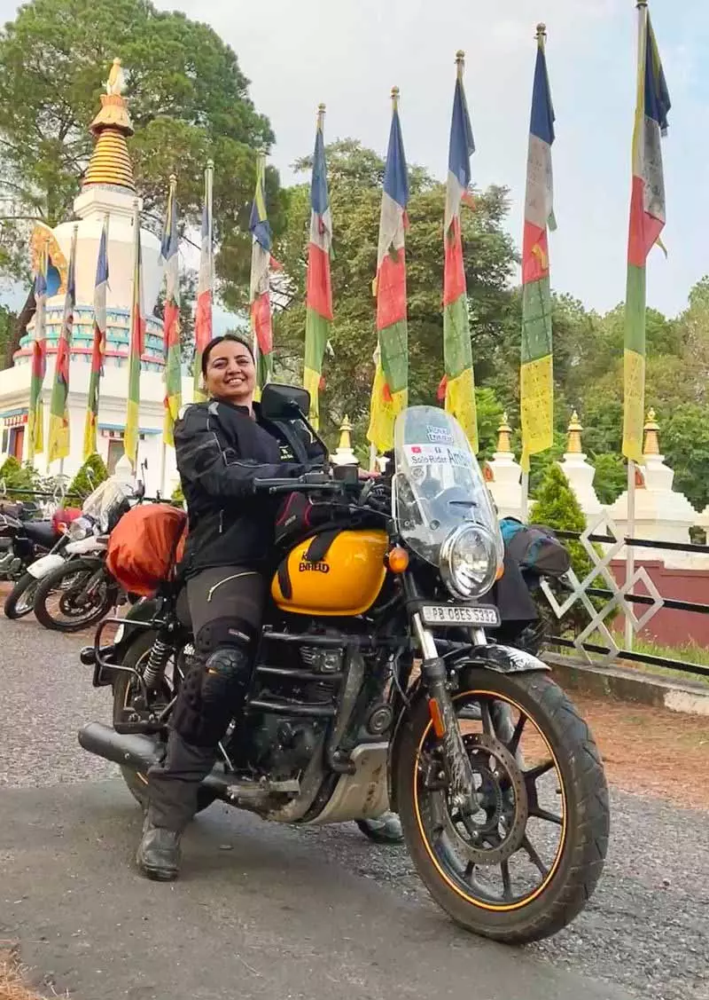 Jalandhar की सोलो महिला बाइकर दूसरों को दुनिया घूमने के लिए प्रेरित करती है Jalandhar की सोलो महिला बाइकर दूसरों को दुनिया घूमने के लिए प्रेरित करती है