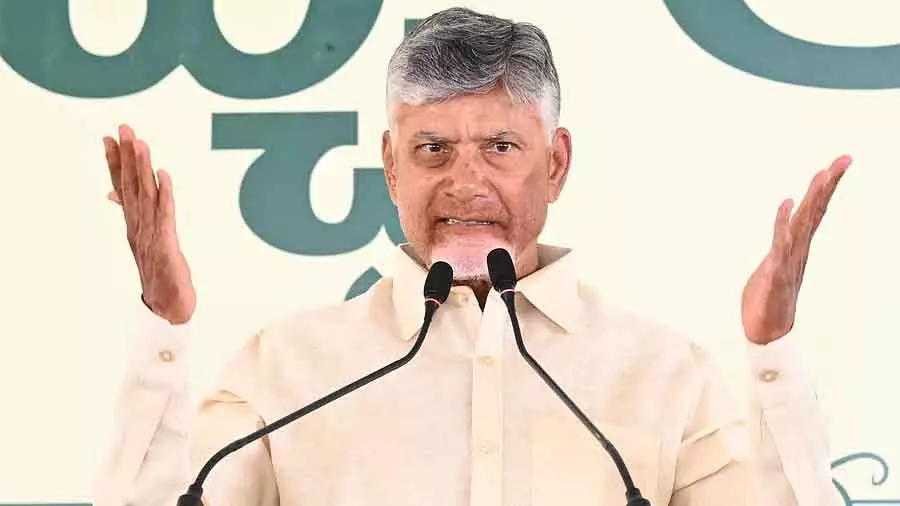 महिला उद्यमी आंध्र में आर्थिक सशक्तिकरण को आगे बढ़ाएंगी: CM Naidu महिला उद्यमी आंध्र में आर्थिक सशक्तिकरण को आगे बढ़ाएंगी: CM Naidu