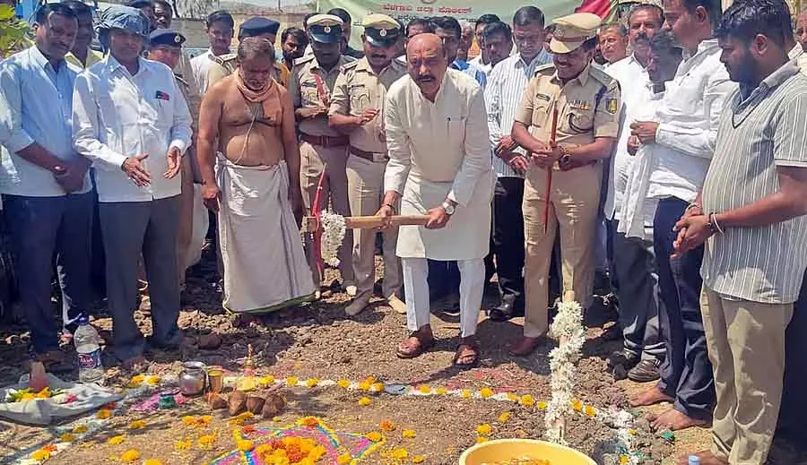 ₹1.82 करोड़ की लागत से सुरेबाना पुलिस स्टेशन का निर्माण : Ashoka Town ₹1.82 करोड़ की लागत से सुरेबाना पुलिस स्टेशन का निर्माण : Ashoka Town