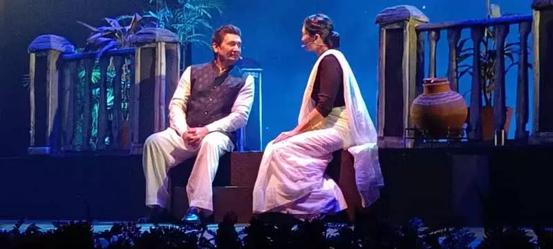 Nehru Siddhant केंद्र ट्रस्ट ने साहिर लुधियानवी को थिएटर में श्रद्धांजलि दी Nehru Siddhant केंद्र ट्रस्ट ने साहिर लुधियानवी को थिएटर में श्रद्धांजलि दी