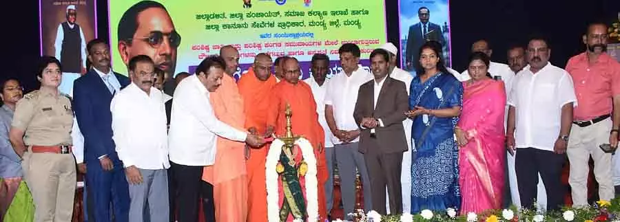 कानून का गलत इस्तेमाल रोकने के लिए कार्रवाई करें : Chaluvarayaswamy कानून का गलत इस्तेमाल रोकने के लिए कार्रवाई करें : Chaluvarayaswamy