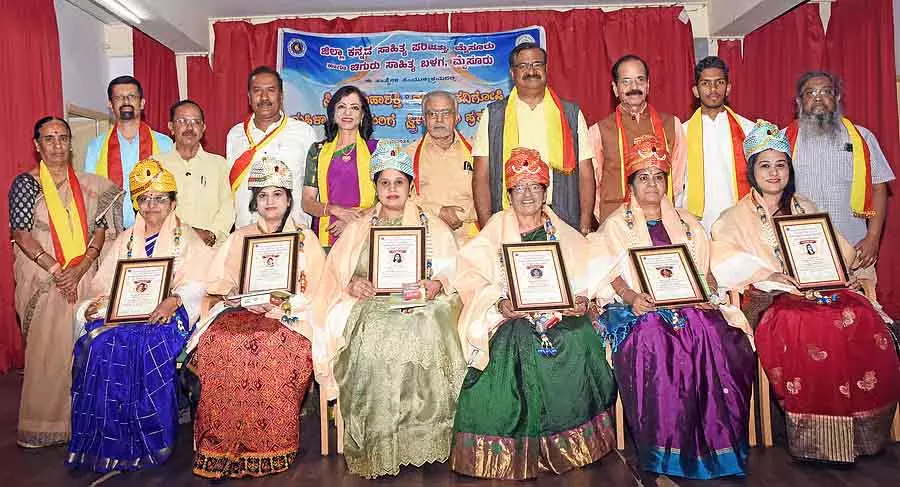 भारतीय संस्कृति में महिलाओं का एक विशेष स्थान है - Latha Rajasekhar भारतीय संस्कृति में महिलाओं का एक विशेष स्थान है - Latha Rajasekhar