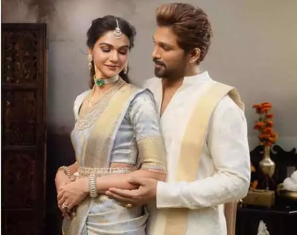 शादी की सालगिरह पर Allu Arjun ने पत्नी को दी लग्ज़री कार शादी की सालगिरह पर Allu Arjun ने पत्नी को दी लग्ज़री कार