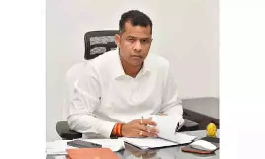 Buchireddypalem में लोन विवाद के बाद महिला को मिला घर वापस Buchireddypalem में लोन विवाद के बाद महिला को मिला घर वापस