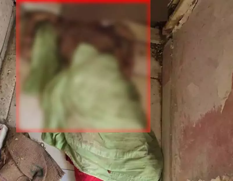 पति ने की पत्नी की सिर पटककर हत्या, वारदात के बाद आरोपी फरार पति ने की पत्नी की सिर पटककर हत्या, वारदात के बाद आरोपी फरार