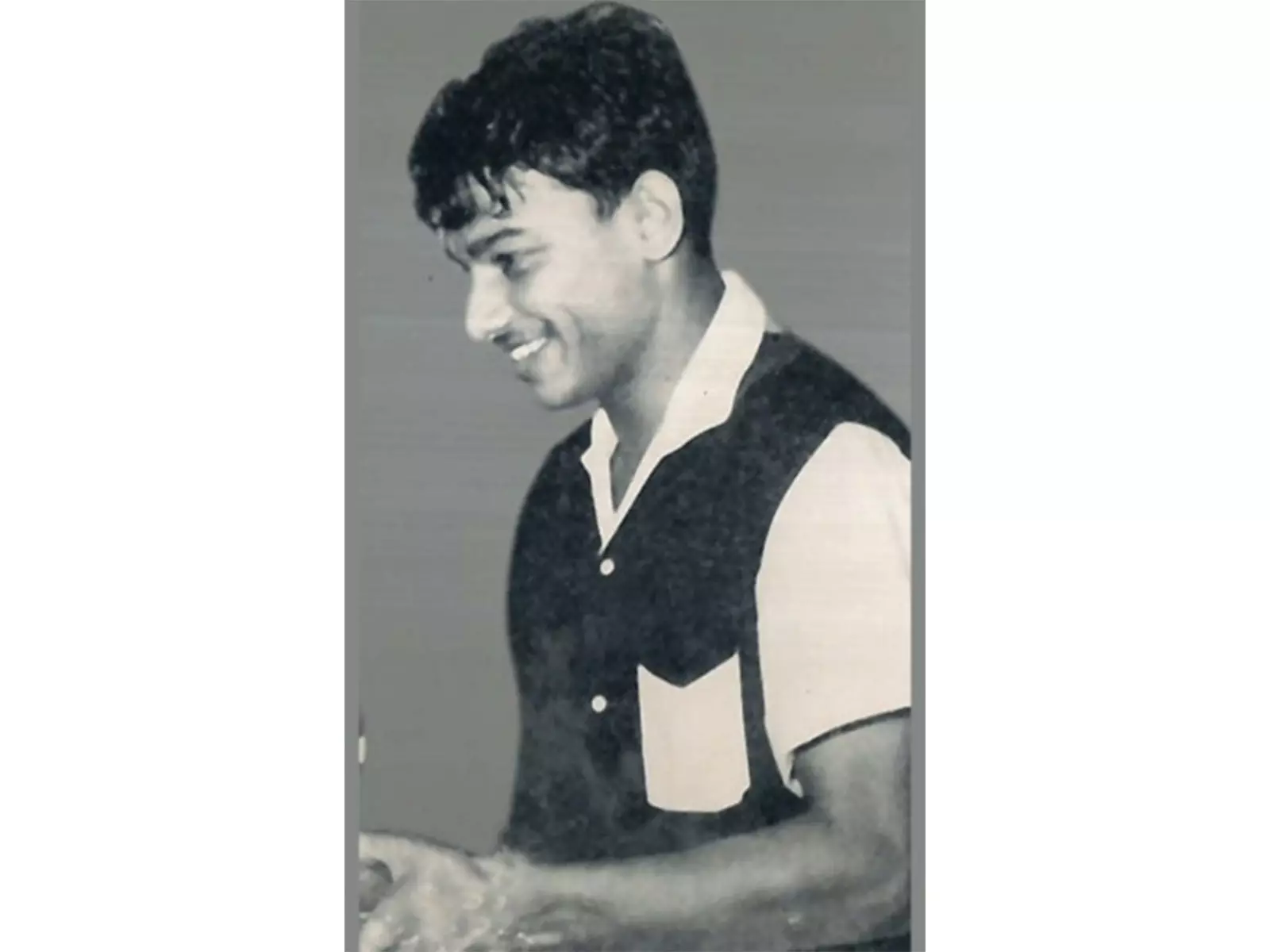 AIFF ने भारत के पूर्व फॉरवर्ड सैयद हबीबुल हसन हमीद के निधन पर शोक जताया AIFF ने भारत के पूर्व फॉरवर्ड सैयद हबीबुल हसन हमीद के निधन पर शोक जताया