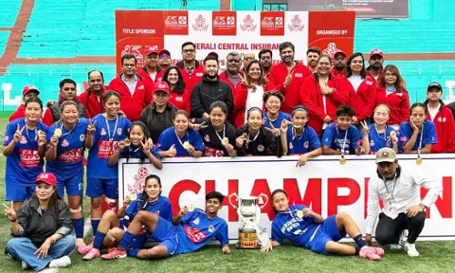 Singles SC सीनियर महिला फुटबॉल लीग की चैंपियन Singles SC सीनियर महिला फुटबॉल लीग की चैंपियन