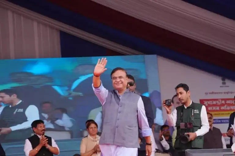 Assam 40 लाख ओरुनोडोई परिवारों को एक दिन में रिकॉर्ड ट्रांसफर करेगा