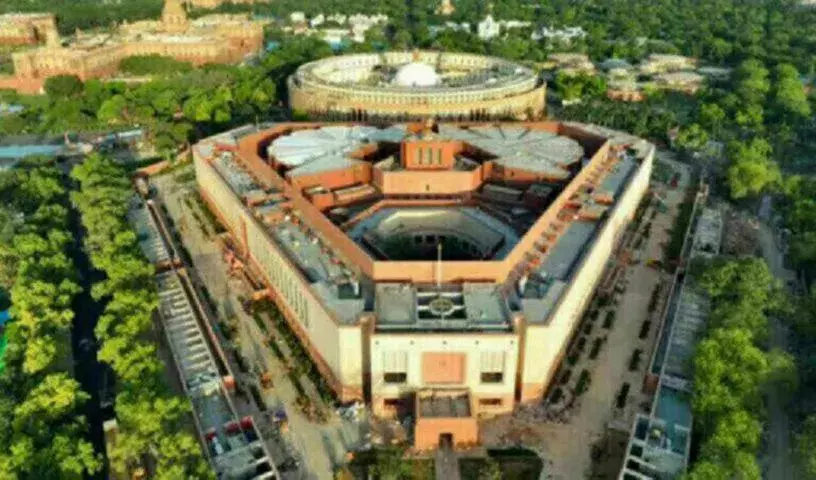 Lok Sabha की कार्यवाही दोपहर तक स्थगित