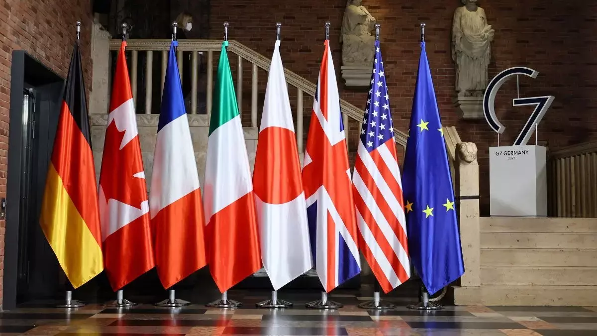 G7 बढ़ती ग्लोबल कीमतों से निपटने के लिए बड़े पैमाने पर ऑयल रिज़र्व रिलीज़ पर विचार कर रहा