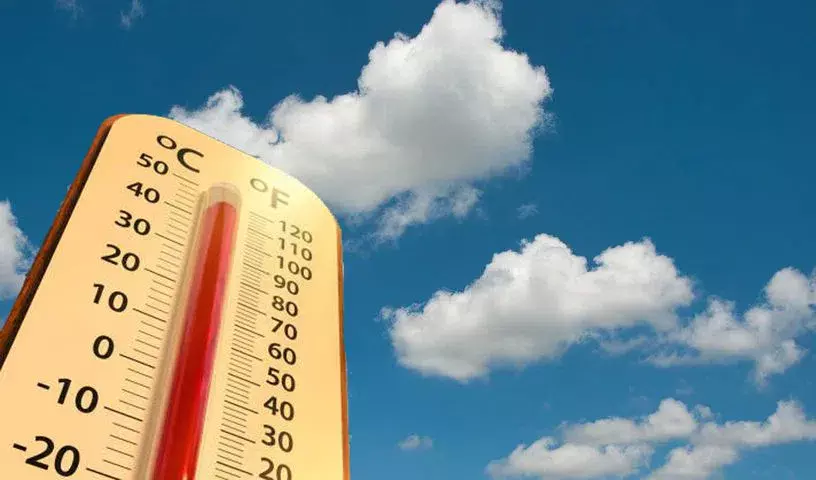 Hyderabad में सुबह की ज़्यादा नमी के कारण आने वाले दिन चिपचिपे रहेंगे Hyderabad में सुबह की ज़्यादा नमी के कारण आने वाले दिन चिपचिपे रहेंगे