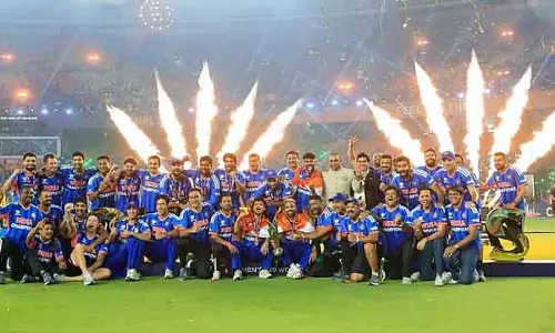 T20 वर्ल्ड कप 2026 फाइनल: MS धोनी ने आखिरकार भारत की जीत पर पोस्ट किया T20 वर्ल्ड कप 2026 फाइनल: MS धोनी ने आखिरकार भारत की जीत पर पोस्ट किया