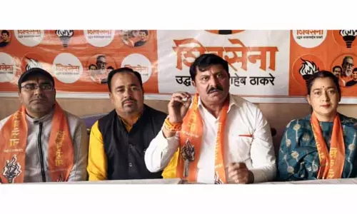 ‘पिंक पेट्रोल यूनिट्स’ सड़कों से गायब हो गईं: Shiv Sena ‘पिंक पेट्रोल यूनिट्स’ सड़कों से गायब हो गईं: Shiv Sena