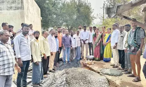 नारायणगिरी गांव के विकास के लिए प्रयास: सरपंच Putta Renuka