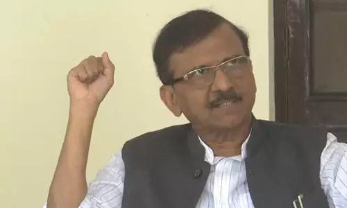 LoP को अपमानित किया गया, माइक्रोफ़ोन बंद कर दिया गया: संजय राउत ने लोकसभा स्पीकर ओम बिरला की आलोचना की