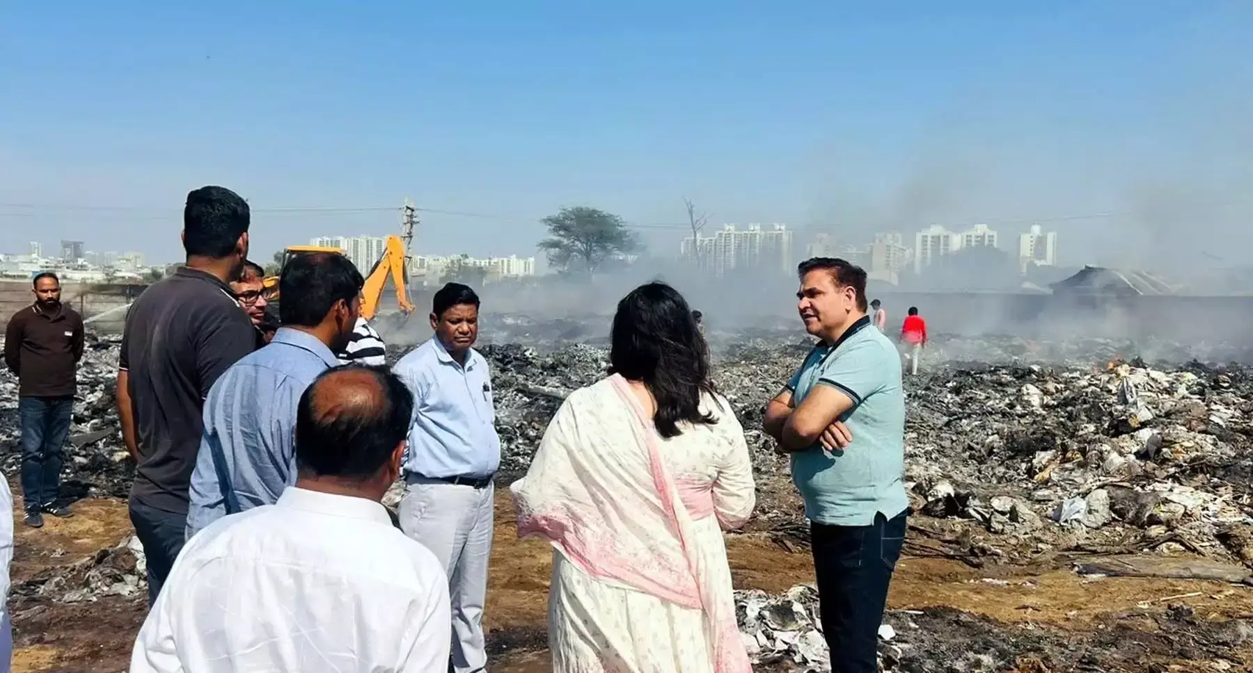 Gurugram: कांकरौला में कबाड़ गोदाम में भीषण आग, मालिक पर FIR Gurugram: कांकरौला में कबाड़ गोदाम में भीषण आग, मालिक पर FIR