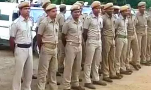 1,973 कांस्टेबल, 177 हवलदार एक ही पुलिस स्टेशन पर 3 साल से ज़्यादा समय से काम कर रहे: CM 1,973 कांस्टेबल, 177 हवलदार एक ही पुलिस स्टेशन पर 3 साल से ज़्यादा समय से काम कर रहे: CM