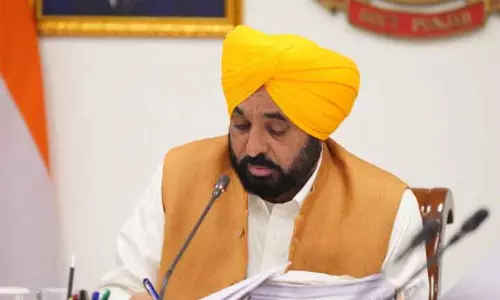 Punjab Budget: नई स्कीम के तहत महिलाओं को 1,000 रुपये और SC महिलाओं को 1,500 रुपये महीना Punjab Budget: नई स्कीम के तहत महिलाओं को 1,000 रुपये और SC महिलाओं को 1,500 रुपये महीना
