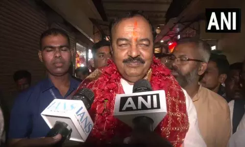 Keshav Prasad Maurya ने Kalighat Kali Temple में की पूजा, बोले