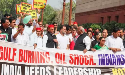 Opposition ने बिरला प्रस्ताव के बजाय ईरान विवाद और तेल संकट पर बहस को प्राथमिकता दी