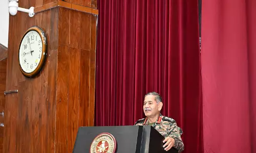 Tamil Nadu: आर्मी चीफ जनरल द्विवेदी ने वेलिंगटन में डिफेंस सर्विसेज स्टाफ कॉलेज का दौरा किया