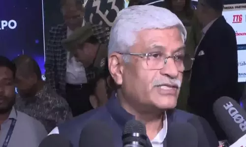 Tourism Ministry ने सुरक्षा उपायों को मजबूत किया, 24x7 बहुभाषी हेल्पलाइन शुरू की Tourism Ministry ने सुरक्षा उपायों को मजबूत किया, 24x7 बहुभाषी हेल्पलाइन शुरू की