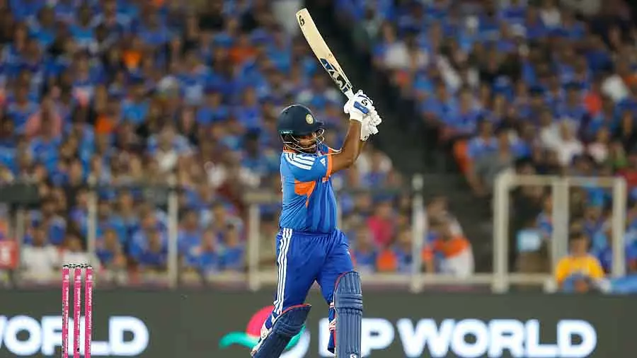 टूटे सपनों से प्लेयर ऑफ़ द टूर्नामेंट तक: Sanju Samson ने सचिन तेंदुलकर के सपोर्ट को क्रेडिट दिया टूटे सपनों से प्लेयर ऑफ़ द टूर्नामेंट तक: Sanju Samson ने सचिन तेंदुलकर के सपोर्ट को क्रेडिट दिया
