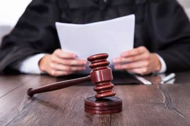 हाईकोर्ट ने ACR टिप्पणियों को आकस्मिक हटाने की आलोचना, गृह विभाग की शक्ति सीमित की हाईकोर्ट ने ACR टिप्पणियों को आकस्मिक हटाने की आलोचना, गृह विभाग की शक्ति सीमित की