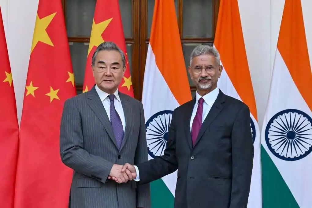China ने भारत के साथ साझेदारी का आह्वान किया China ने भारत के साथ साझेदारी का आह्वान किया