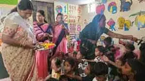 Nandapur आंगनवाड़ी वर्कर बेनी मंगा ने सशक्त और प्रेरित किया Nandapur आंगनवाड़ी वर्कर बेनी मंगा ने सशक्त और प्रेरित किया