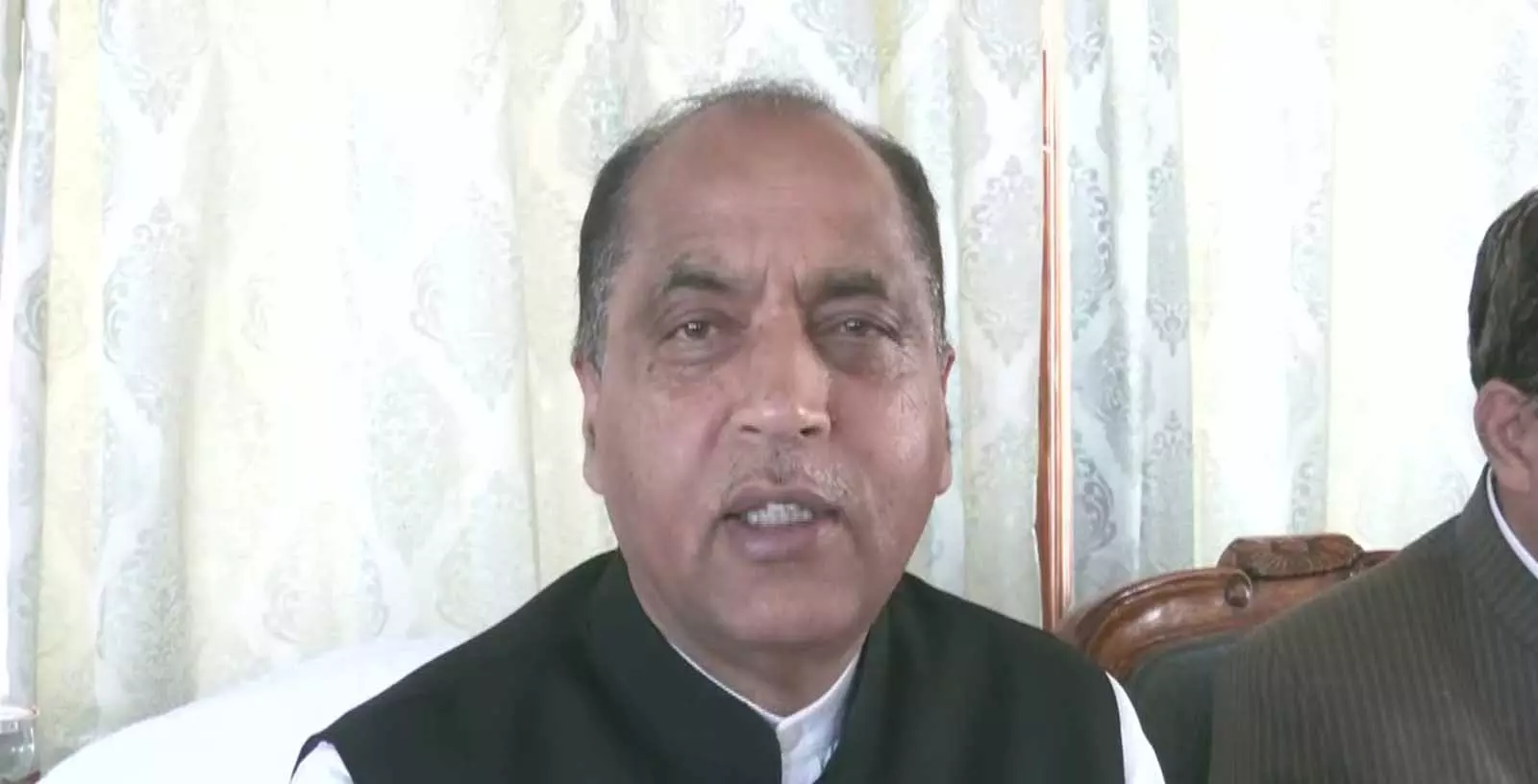 हिमाचल प्रदेश के पूर्व मुख्यमंत्री जय राम ठाकुर ने कांग्रेस सरकार पर कुप्रबंधन और पक्षपात का आरोप लगाया हिमाचल प्रदेश के पूर्व मुख्यमंत्री जय राम ठाकुर ने कांग्रेस सरकार पर कुप्रबंधन और पक्षपात का आरोप लगाया