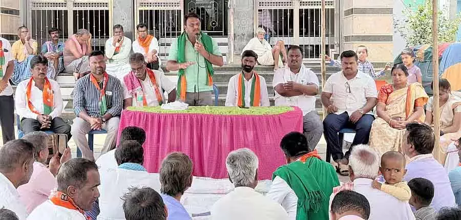 Ranebennur : वीबीजी रामजी योजना जन जागरूकता पदयात्रा Ranebennur : वीबीजी रामजी योजना जन जागरूकता पदयात्रा