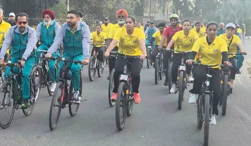 Patiala: IWD पर साइकिल रैली में 500 से ज़्यादा लोगों ने हिस्सा लिया Patiala: IWD पर साइकिल रैली में 500 से ज़्यादा लोगों ने हिस्सा लिया