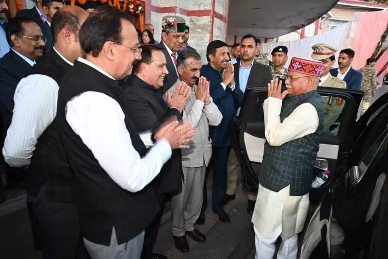 हिमाचल के राज्यपाल शिव प्रताप शुक्ला ने अपने कर्तव्यों का सम्मान और समर्पण के साथ पालन किया: CM Sukhu हिमाचल के राज्यपाल शिव प्रताप शुक्ला ने अपने कर्तव्यों का सम्मान और समर्पण के साथ पालन किया: CM Sukhu