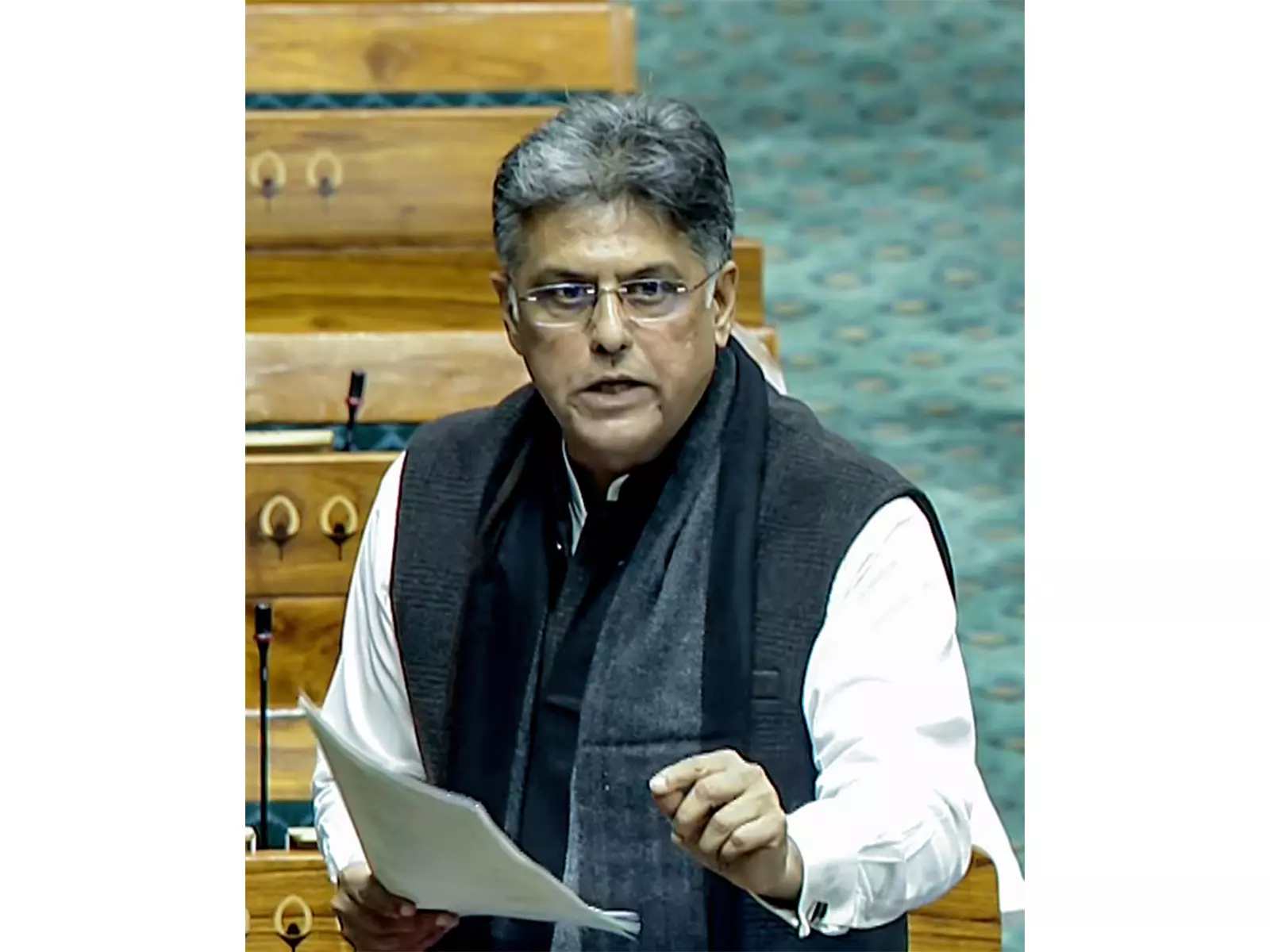 छोटे झगड़े बड़े युद्ध बन सकते हैं: Tiwari छोटे झगड़े बड़े युद्ध बन सकते हैं: Tiwari