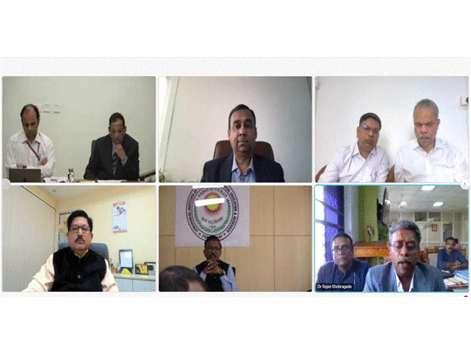 Budget के बाद वेबिनार में ज़िला अस्पतालों में इमरजेंसी और ट्रॉमा केयर सेंटर को मज़बूत करने पर चर्चा हुई Budget के बाद वेबिनार में ज़िला अस्पतालों में इमरजेंसी और ट्रॉमा केयर सेंटर को मज़बूत करने पर चर्चा हुई