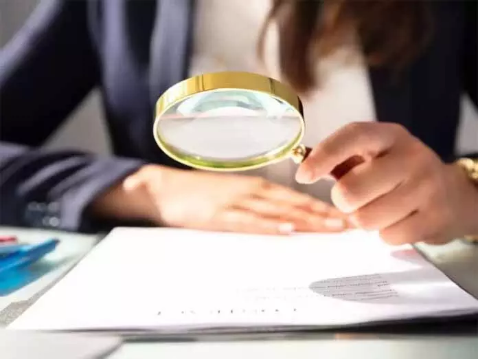 सरकार ने SEZ पॉलिसी में बड़े सुधारों के लिए 17 सदस्यों वाली कमेटी बनाई सरकार ने SEZ पॉलिसी में बड़े सुधारों के लिए 17 सदस्यों वाली कमेटी बनाई