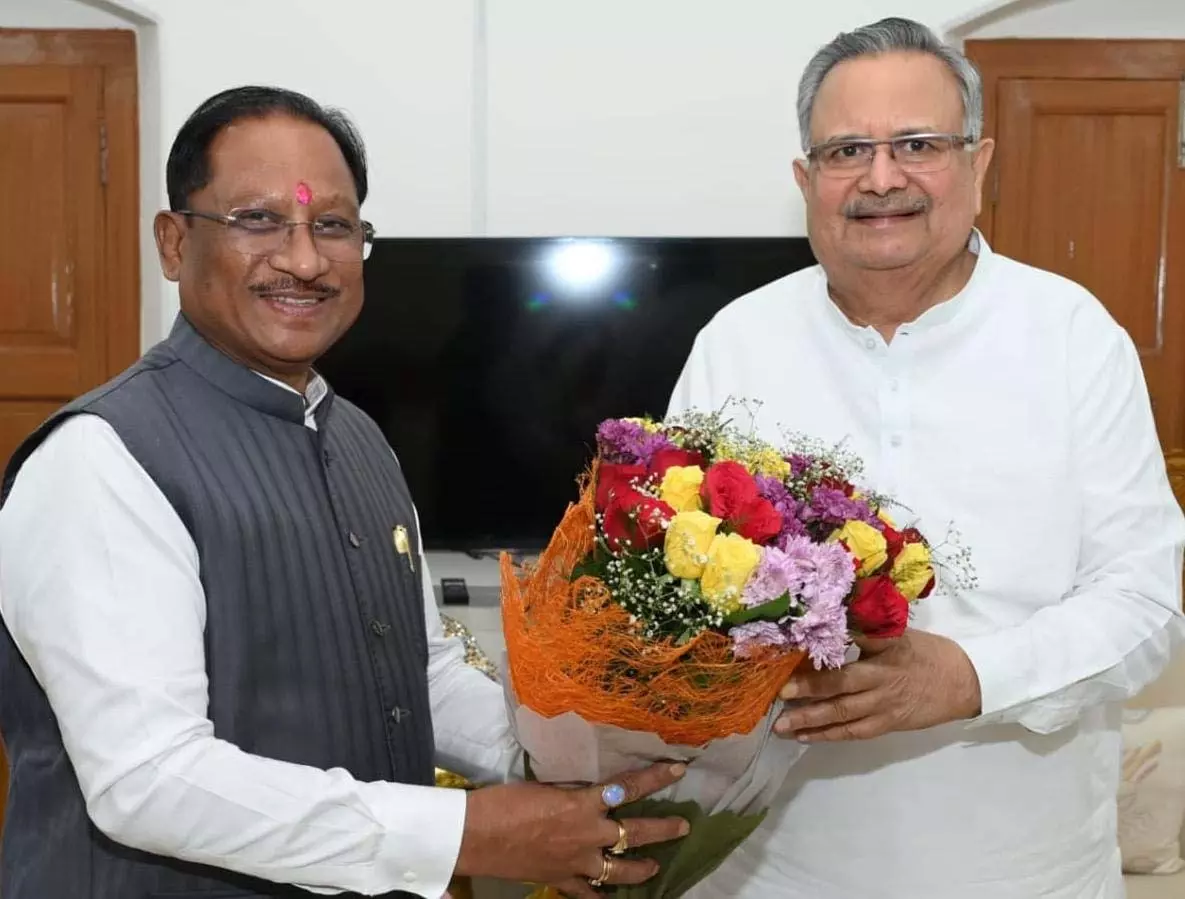 मुख्यमंत्री विष्णुदेव साय ने विधानसभा अध्यक्ष डॉ. रमन सिंह से की सौजन्य मुलाकात मुख्यमंत्री विष्णुदेव साय ने विधानसभा अध्यक्ष डॉ. रमन सिंह से की सौजन्य मुलाकात