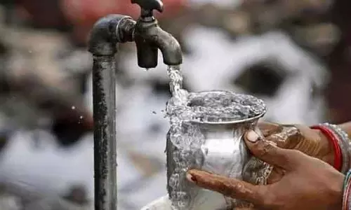 Navi Mumbai : कामोठे के निवासियों ने सेक्टर 36 की मीटिंग में पानी की गंभीर कमी पर चिंता जताई Navi Mumbai : कामोठे के निवासियों ने सेक्टर 36 की मीटिंग में पानी की गंभीर कमी पर चिंता जताई