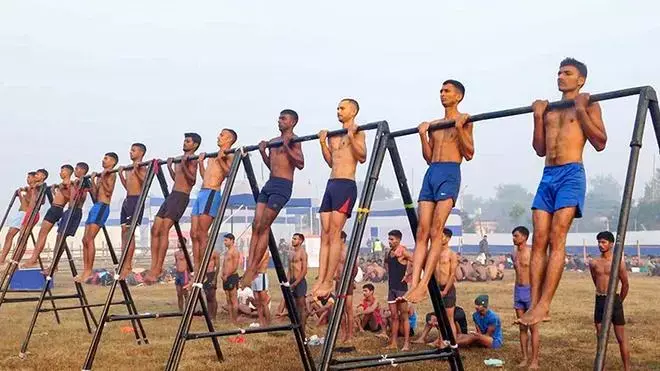 Gwalior: अग्निवीर योजना में बदलाव, अब और उम्मीदवार कर सकेंगे आवेदन