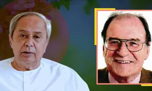 नेता प्रतिपक्ष नवीन पटनायक ने मशहूर इतिहासकार Hermann Kulke के निधन पर दुख जताया नेता प्रतिपक्ष नवीन पटनायक ने मशहूर इतिहासकार Hermann Kulke के निधन पर दुख जताया