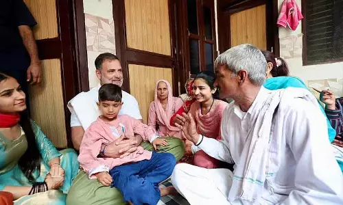 Congress नेता राहुल गांधी सोनीपत में एक किसान परिवार की शादी में शामिल हुए