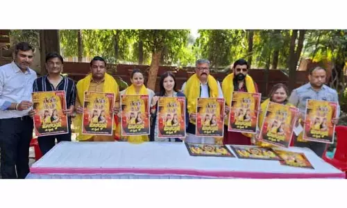 Devyani ने भक्ति गीत का एल्बम रिलीज़ किया