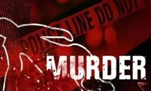 Bareilly: युवक का शव छत की चारपाई पर, पत्नी पर हत्या का केस Bareilly: युवक का शव छत की चारपाई पर, पत्नी पर हत्या का केस