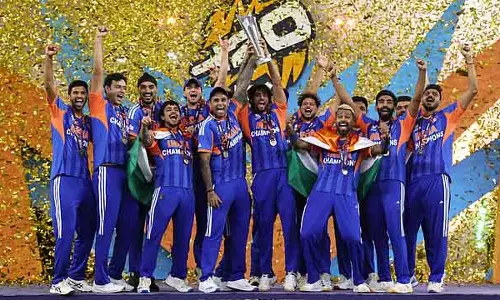 T20 World Cup 2026: इंडिया-न्यूजीलैंड फाइनल ने बनाया ऑल टाइम व्यूअरशिप रिकॉर्ड T20 World Cup 2026: इंडिया-न्यूजीलैंड फाइनल ने बनाया ऑल टाइम व्यूअरशिप रिकॉर्ड